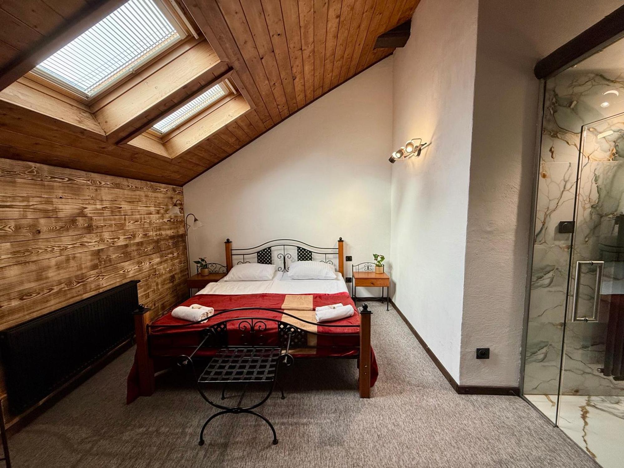 Hotel Plzensky Dvur Frýdek-Místek Εξωτερικό φωτογραφία